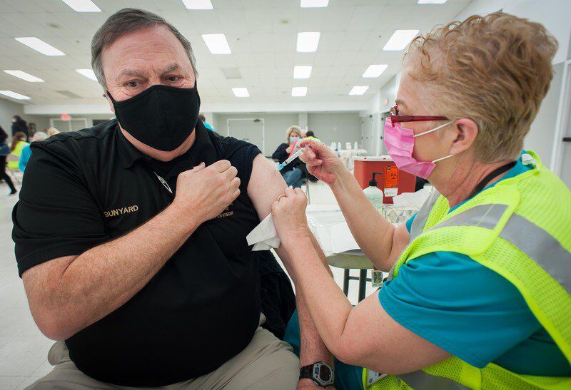 Nearly 1000 vaccinated against COVID-19 at Agri-Plex